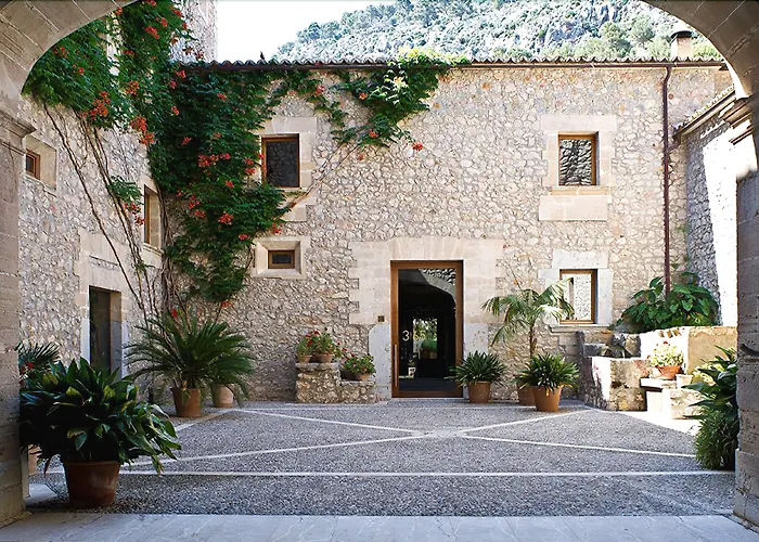 Hotel Son Brull & - Relais & Chateaux